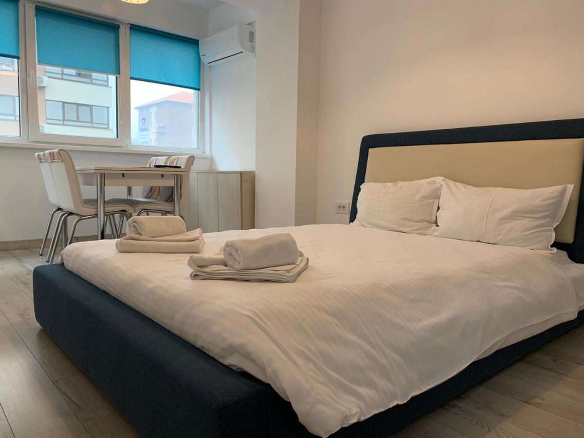 Luxury Apartments Newton By Glam Яссы Экстерьер фото