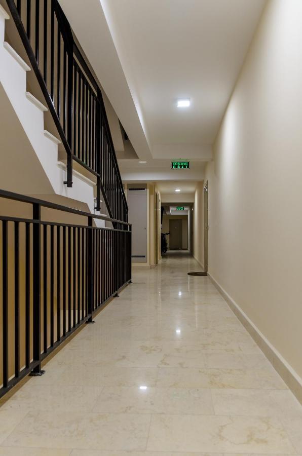Luxury Apartments Newton By Glam Яссы Экстерьер фото