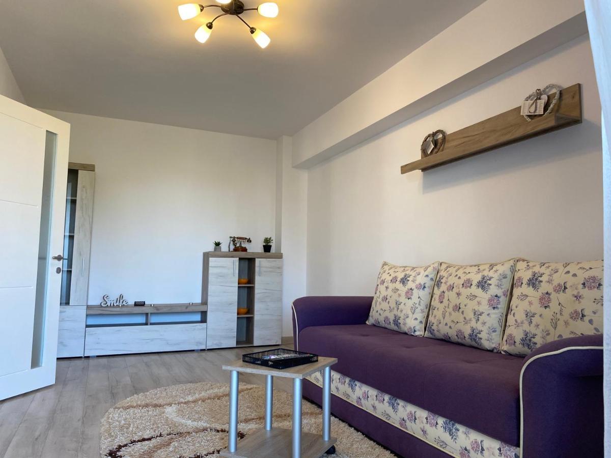 Luxury Apartments Newton By Glam Яссы Экстерьер фото
